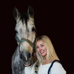 Meet your Posher, Heather